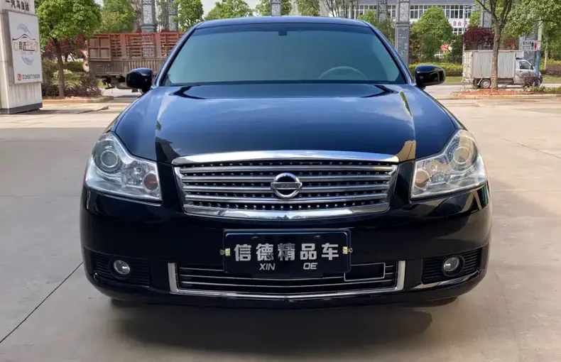 Nissan Fuga 2006 из Китая