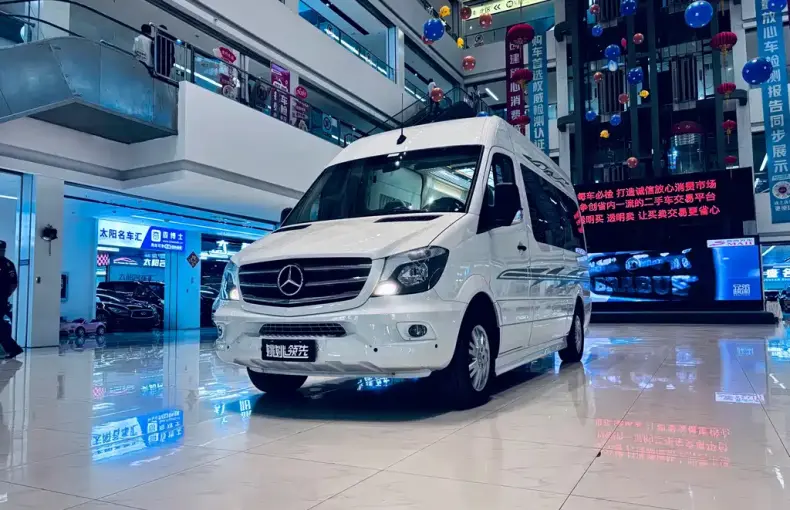 Mercedes-Benz Sprinter 2018 из Китая