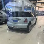 MINI Mini 2013 из Китая