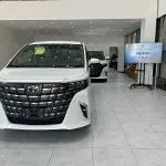 Toyota Alphard из Китая