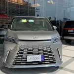 Lexus LM из Китая