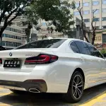 BMW 5 Series New Energy 2021 из Китая