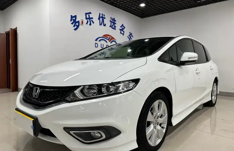 Honda Jade 2016 из Китая