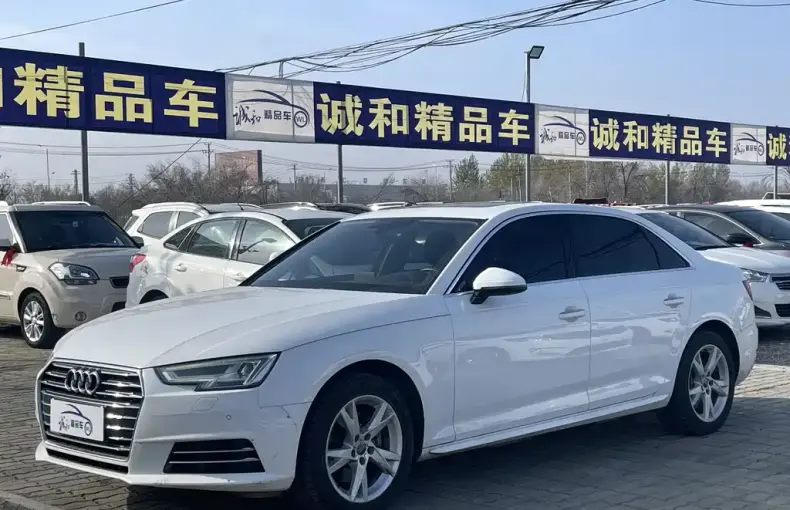 Audi A4L 2018 из Китая