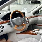 Mercedes-Benz S-Class 2009 из Китая