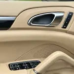 Porsche Cayenne 2012 из Китая