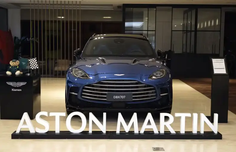 Aston Martin DBX из Китая