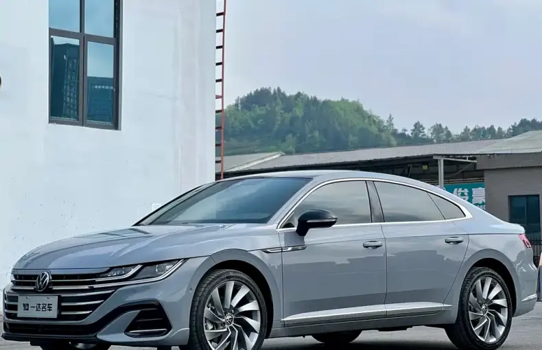 Volkswagen CC 2024 из Китая