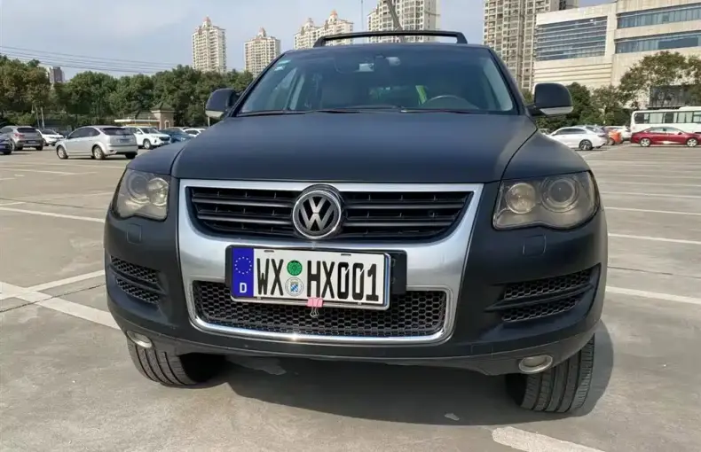 Volkswagen Touareg 2009 из Китая