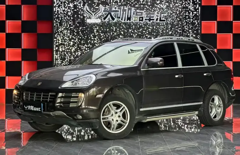 Porsche Cayenne 2009 из Китая