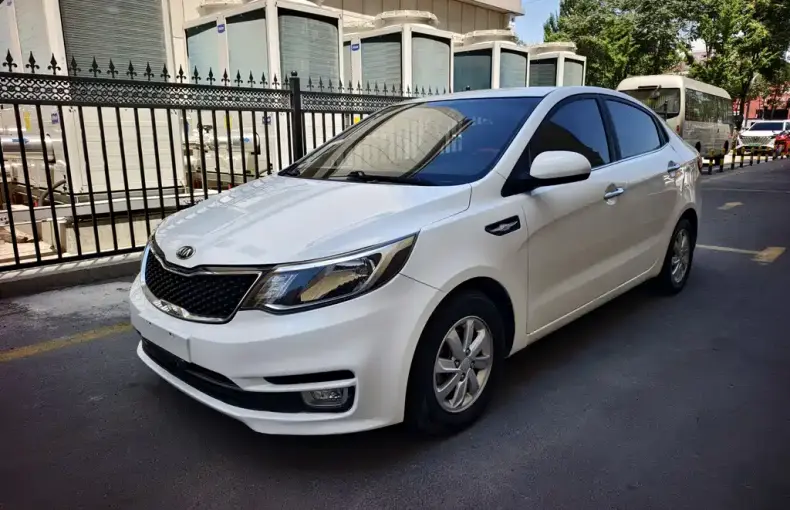 Kia K2 2016 из Китая