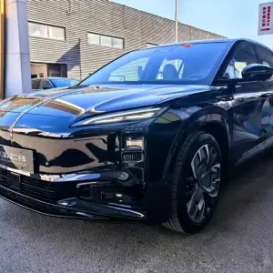 Hongqi Hongqi Tiangong 08 2024 из Китая