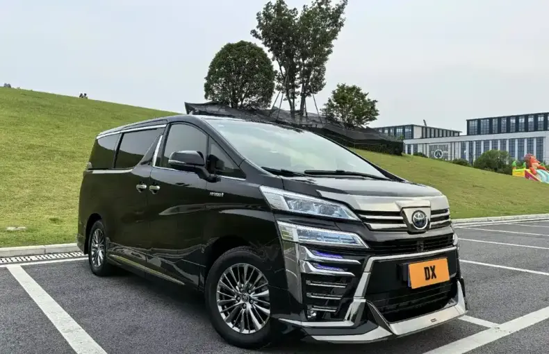 Toyota Vellfire 2020 из Китая