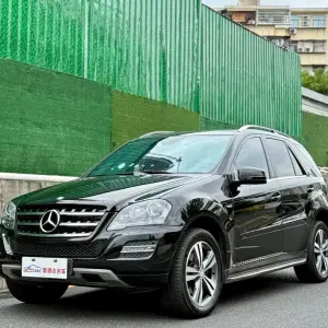 Mercedes-Benz M-Class 2011 из Китая