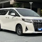 Toyota Alphard 2021 из Китая