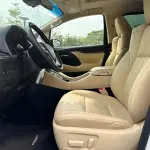 Toyota Alphard 2021 из Китая