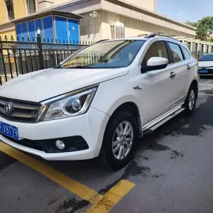 Venucia T70 2015 из Китая