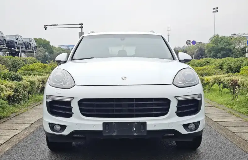 Porsche Cayenne 2016 из Китая