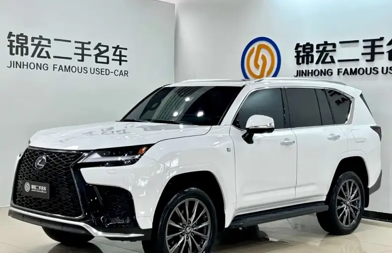 Lexus LX 2023 из Китая