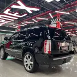 Cadillac Escalade 2008 из Китая