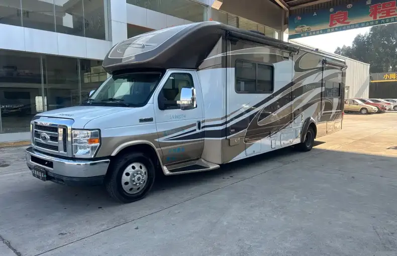 Ford E350 2012 из Китая