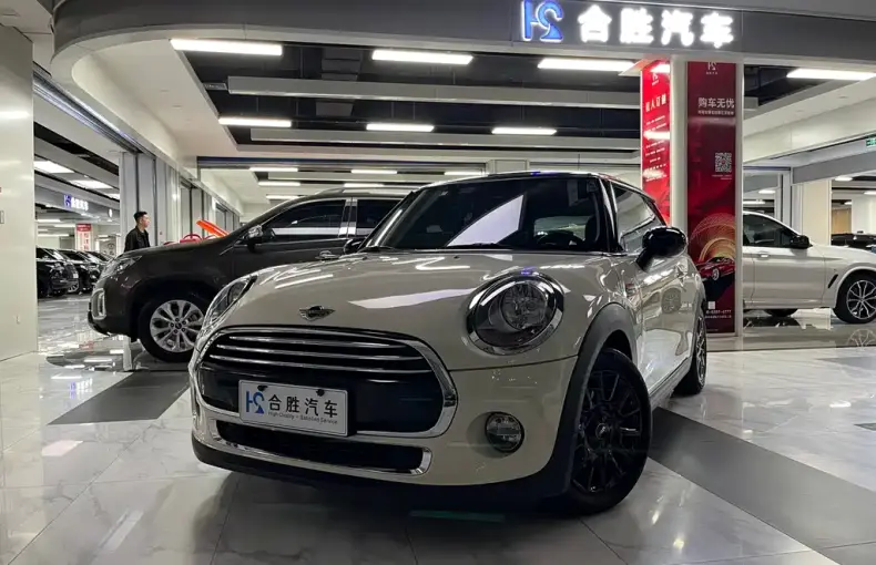 MINI Mini 2019 из Китая