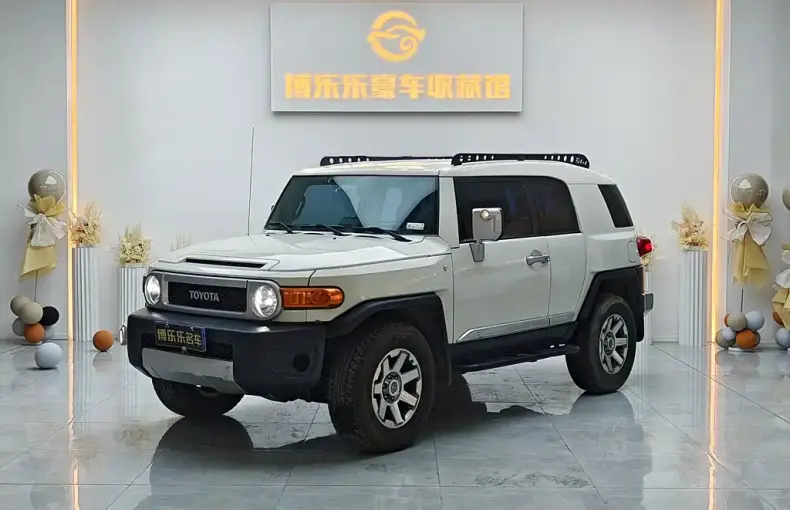 Toyota FJ Cruiser 2019 из Китая