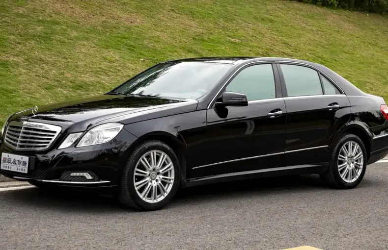 Mercedes-Benz E-Class (Import) 2010 из Китая