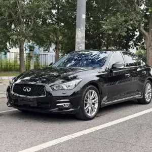 Infiniti Q50L 2017 из Китая