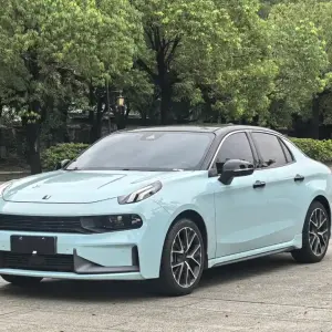Lynk & Co 03 2021 из Китая