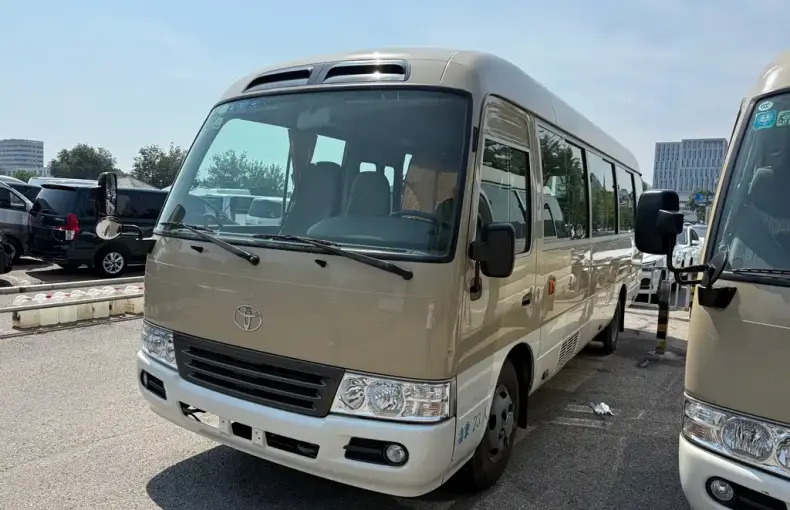 Toyota Coaster 2009 из Китая