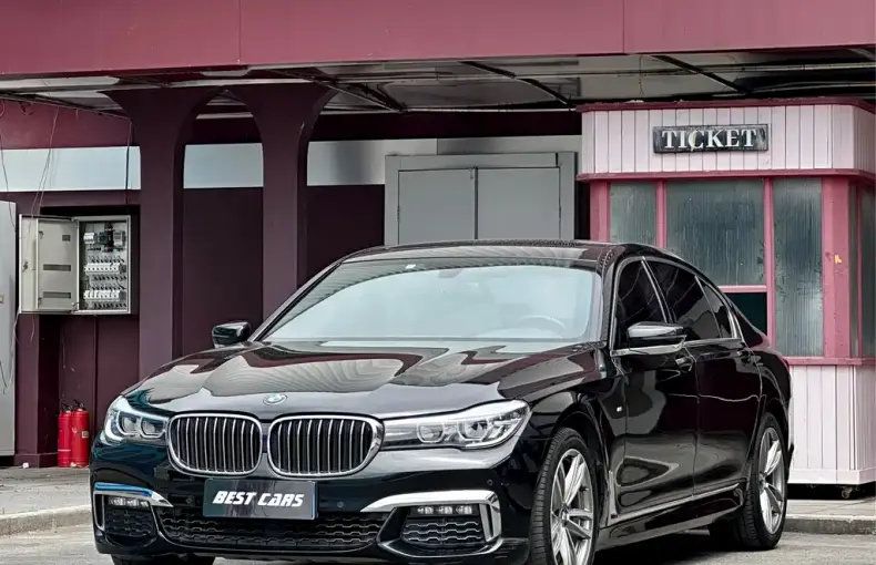 BMW 7 Series 2018 из Китая