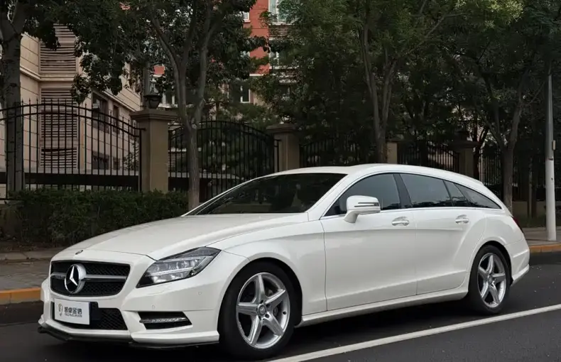 Mercedes-Benz CLS 2015 из Китая