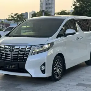 Toyota Alphard 2017 из Китая