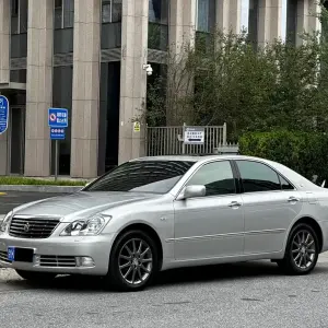 Toyota Crown 2008 из Китая