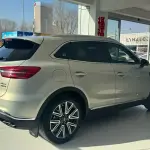 Hongqi Hongqi HS5 2023 из Китая