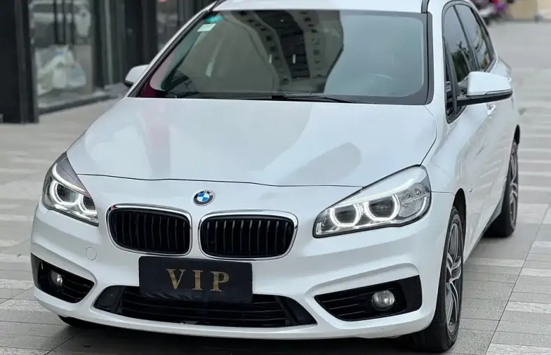 BMW 2 Series Active Tourer 2018 из Китая
