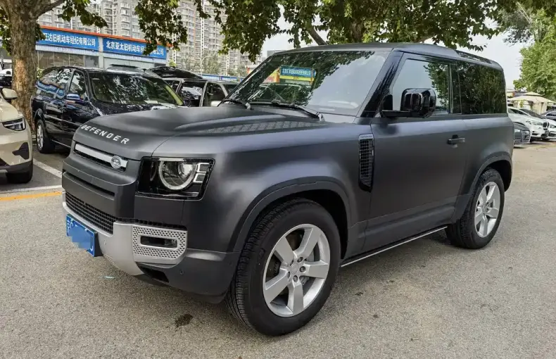 Land Rover Defender 2024 из Китая