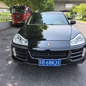 Porsche Cayenne 2010 из Китая