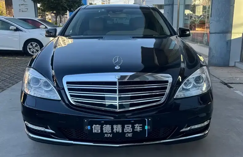 Mercedes-Benz S-Class 2008 из Китая