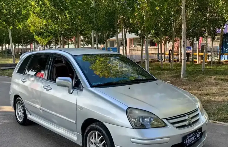 Suzuki Liana 2008 из Китая