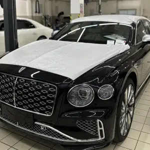 Bentley Flying Spur PHEV из Китая