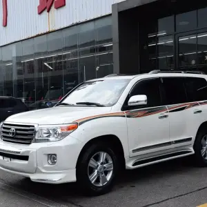 Toyota Land Cruiser 2017 из Китая