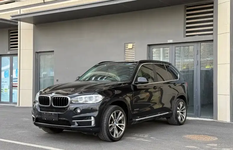 BMW X5 (Import) 2015 из Китая