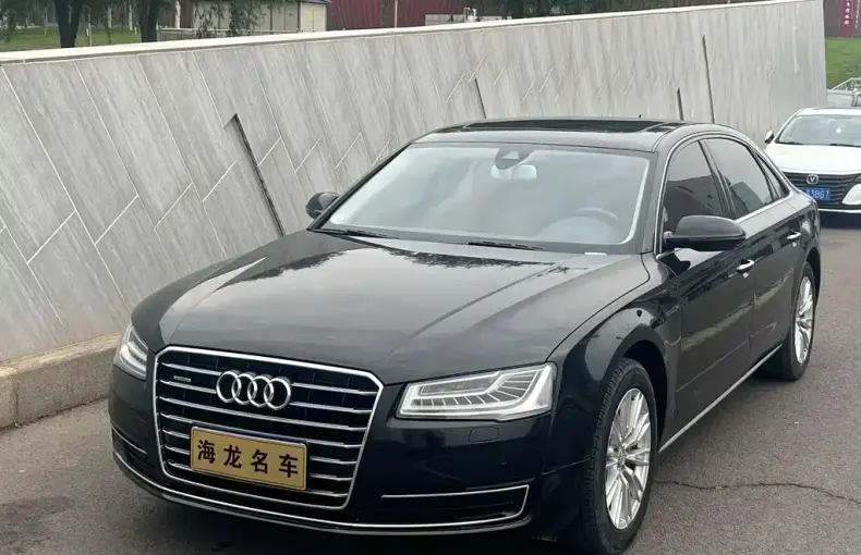 Audi A8 2016 из Китая