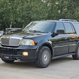 Lincoln Navigator 2007 из Китая