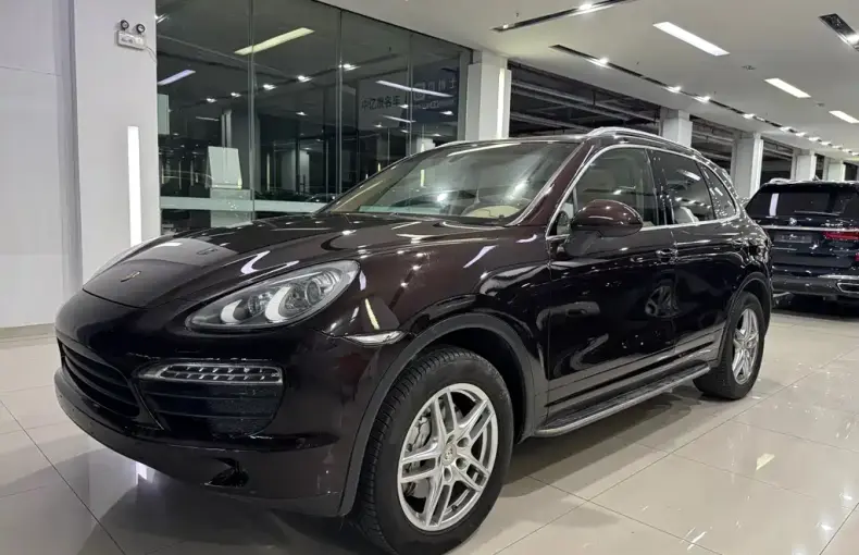Porsche Cayenne 2014 из Китая
