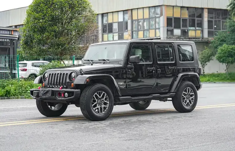 Jeep Wrangler 2010 из Китая