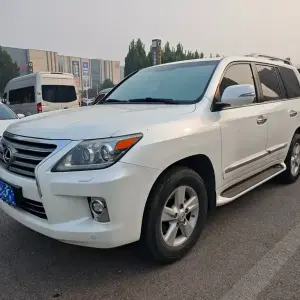 Lexus LX 2015 из Китая