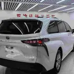Toyota Sienna 2022 из Китая